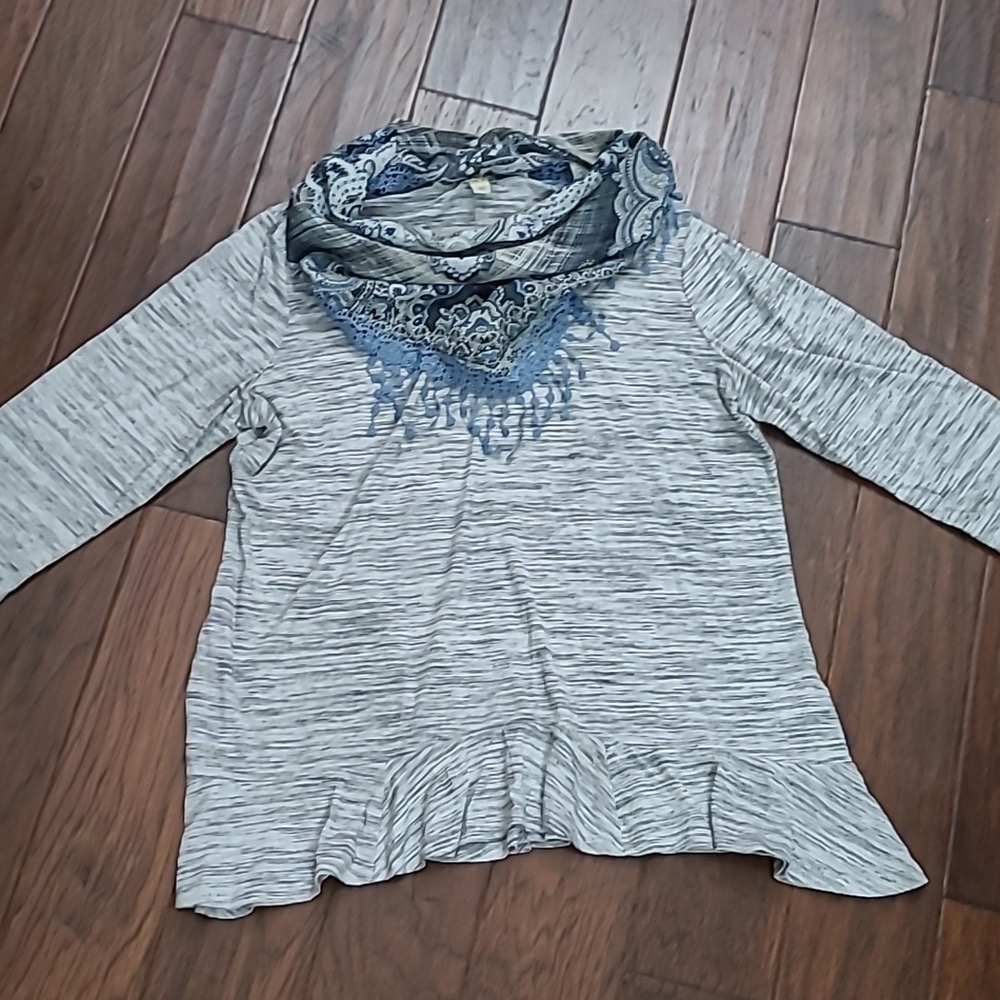 Energe World Wear Heather Gray Blouse with Removable Blue Patterned Scarf size2X